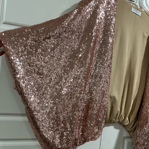 Rose gold sequins fling jacket - Picture 3 of 5